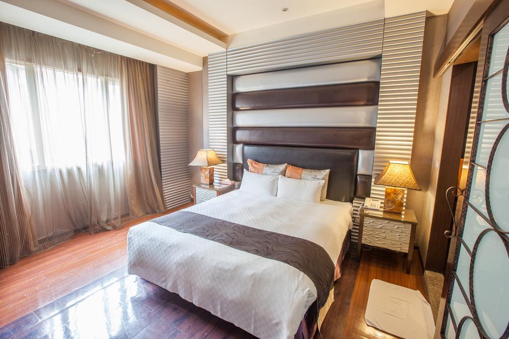 Spring Breeze Hotel Хуалянь Екстер'єр фото