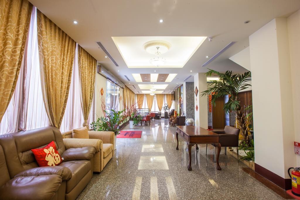 Spring Breeze Hotel Хуалянь Екстер'єр фото